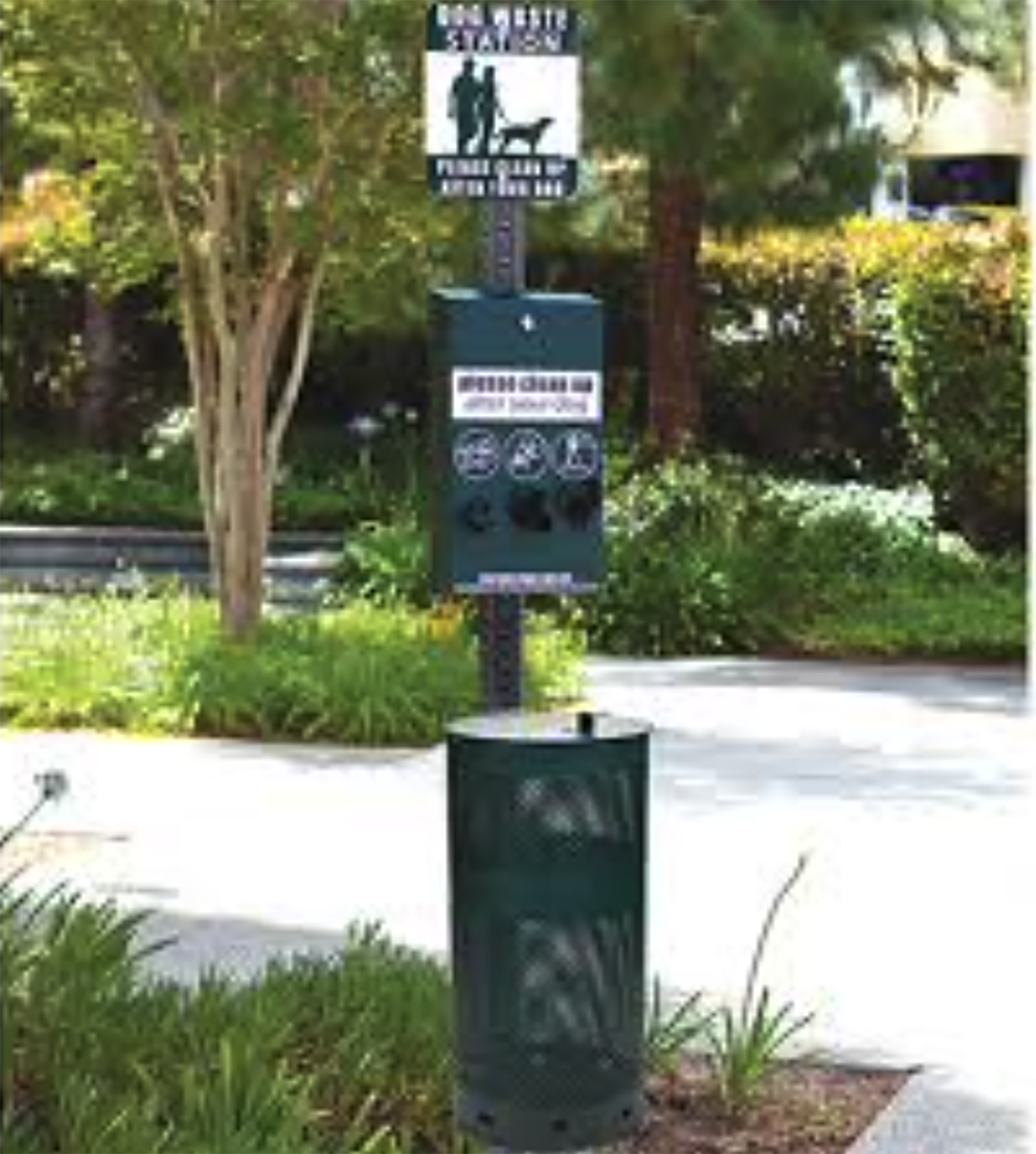 Commercial dog waste removal for apartments and HOAs in Northeast Florida